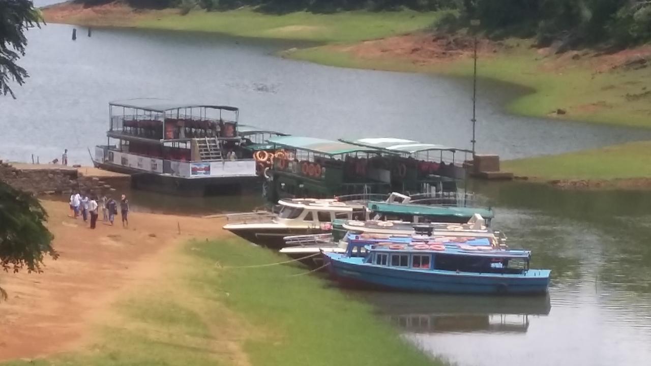 Quadriya Palace Thekkady Exterior foto
